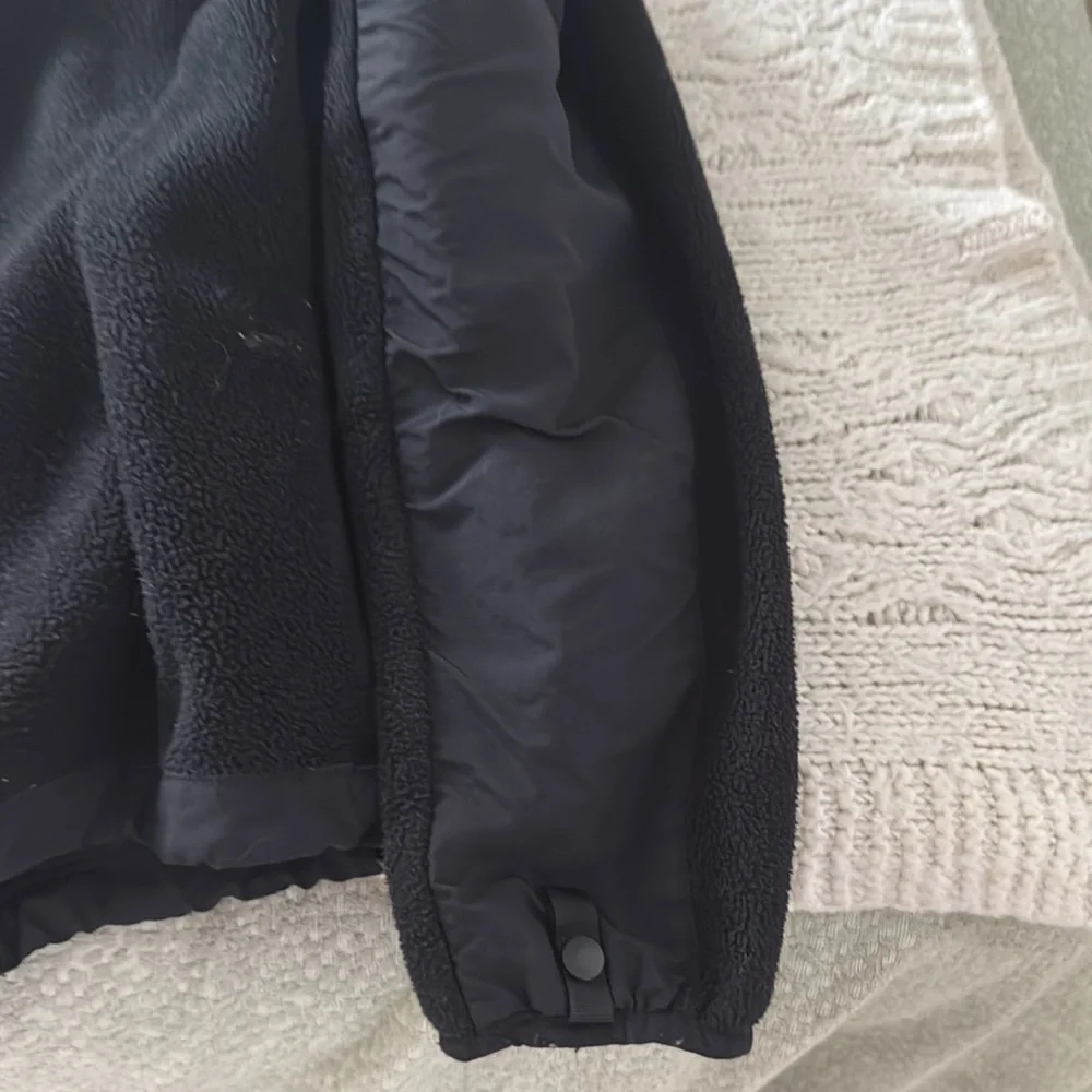 North face jacket - Picture 4 of 4